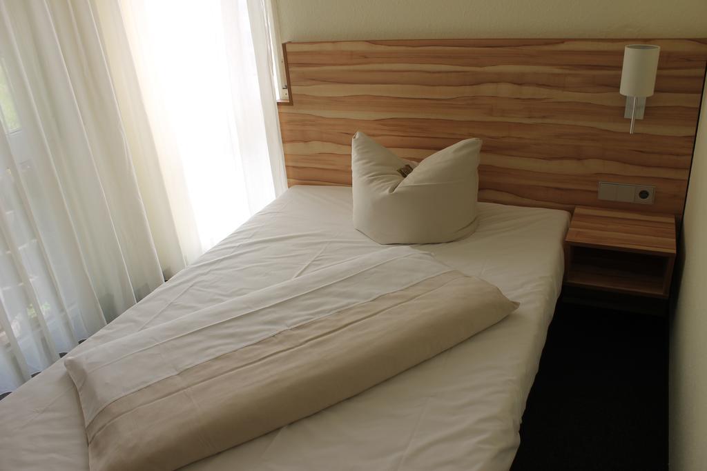 Hotel Weissach Am Neuenbühl Habitación foto